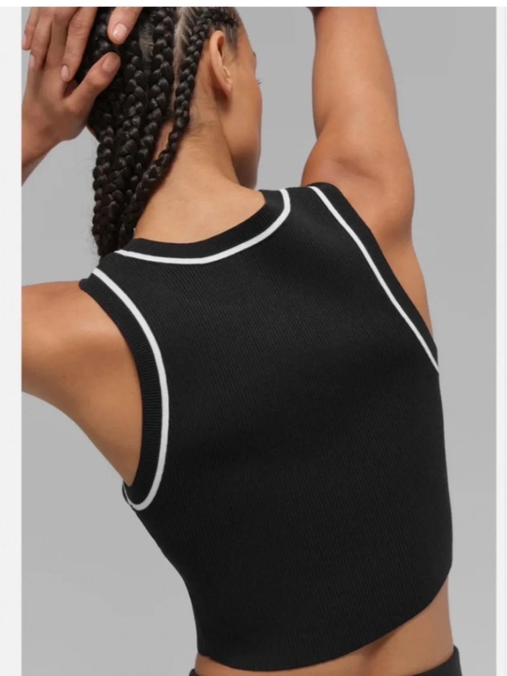 ALO Yoga Black Ribbed Cropped Tank with White Trim size Small